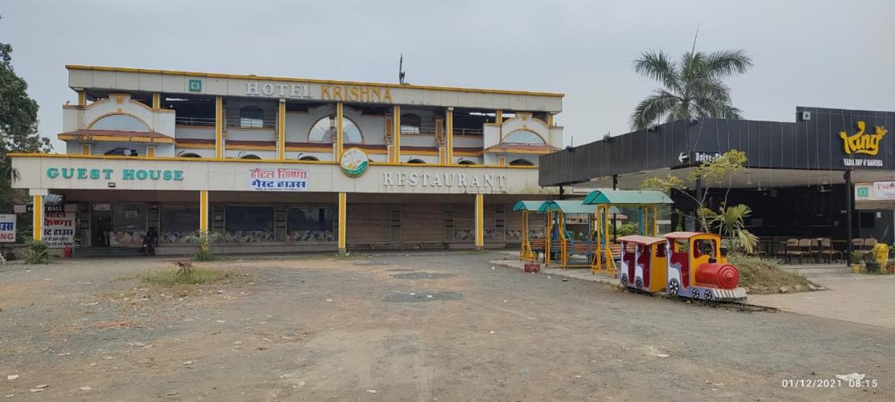 Hotel Krishna Pardi Bagian luar foto